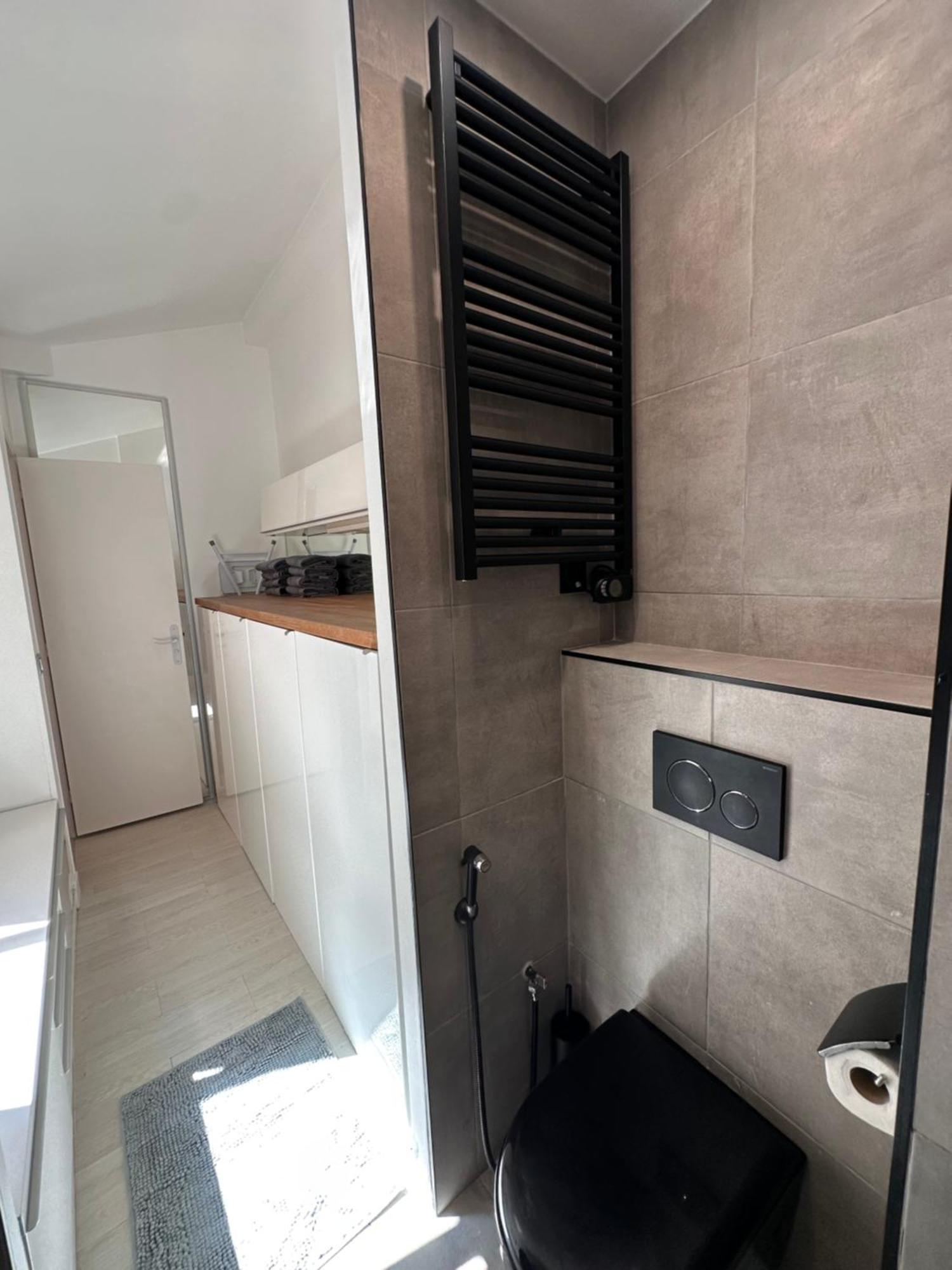 Apartamento Quai De Seine Tour Eiffel Trocadero París Exterior foto